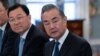 Menteri Luar Negeri China, Wang Yi (kanan), hadir dalam pertemuan bilateral dengan Menteri Luar Negeri AS Antony Blinken yang digelar di Departemen Luar Negeri AS di Washington, pada 27 Oktober 2023. (Foto: AP/Jose Luis Magana)