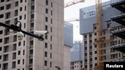 上海一处正在修建的公寓楼盘。（2022年7月20日）