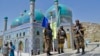 محافظین طالب در اطراف زیارت سخی در کابل