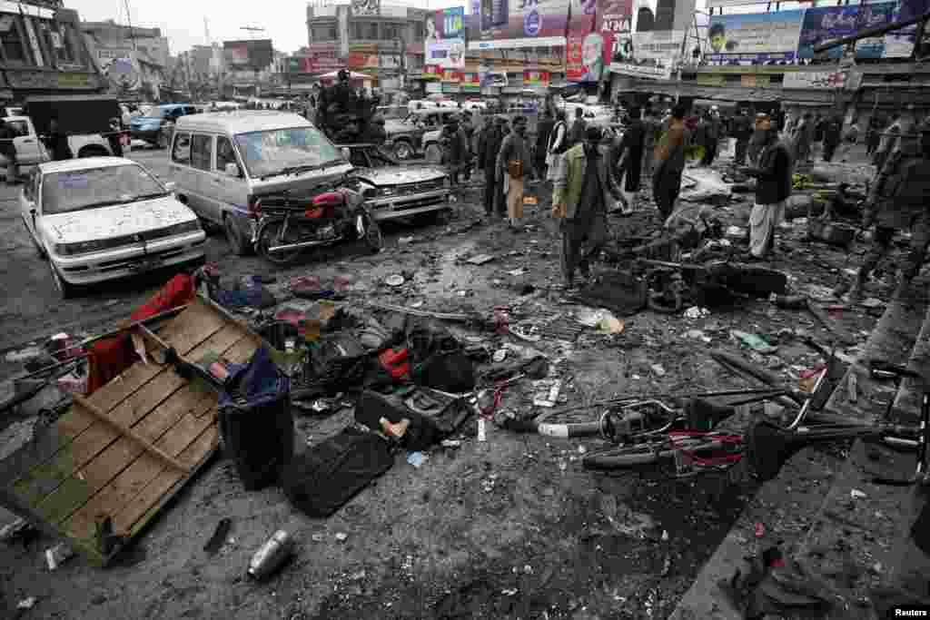 کوئٹہ میں جمعرات کو ہونے والے بم دھماکے درجنوں افراد کی ہلاکت کا سبب بنے