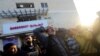 Reaksi seorang pria Palestina saat korban serangan Israel dibawa ke rumah sakit, di Deir Al-Balah di Jalur Gaza tengah, 3 Januari 2025. (Saeed Mohammed/REUTERS)