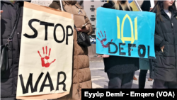 Dixtorên Tirkiyê daxwaza rawestandina şerê li Ukraynayê dikin