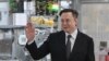 Elon Musk ofron të blejë Twitterin