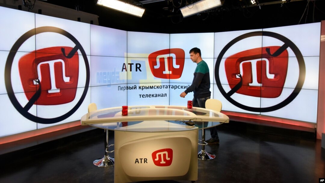 Qrim-tatarlarning "ATR" telekanali studiyasi, Simferopol, Qrim, 2015-yil, 31-mart