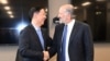 韩国副总理具润哲在华盛顿与美国商务部长卢特尼克会晤。(2025年7月19日)