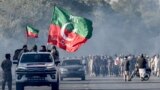 پاکستان: احتجاج کرنے پر گرفتار افراد کن مسائل کا سامنا کرتے ہیں؟
