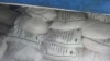 মাছ ধরার জাহাজে পাওয়া গেছে অ্যামোনিয়াম পারক্লোরেটের বস্তা; ওমান উপসাগরে যুক্তরাষ্ট্রের নৌবাহিনী এই জাহাজকে আটকেছে। ফাইল ফটোঃ নভেম্বর, ২০২২।