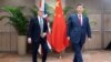 英国首相斯塔默与中国领导人习近平在出席巴西里约热内卢G20峰会期间举行双边会晤。（2024年11月18日）