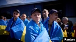 ယူကရိန်းစစ်သုန်ပန်းများ။ Ukrainian POWs 