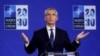 Stoltenberg na Kosovu: Pronaći političko rešenje sa Srbijom