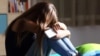 شبکه‌های اجتماعی دختران را بیشتر از پسران افسرده می‌سازد - پژوهش