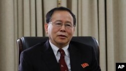 북한 외무성 미국국의 한성렬 국장이 28일 평양에서 'AP통신'과 인터뷰했다.