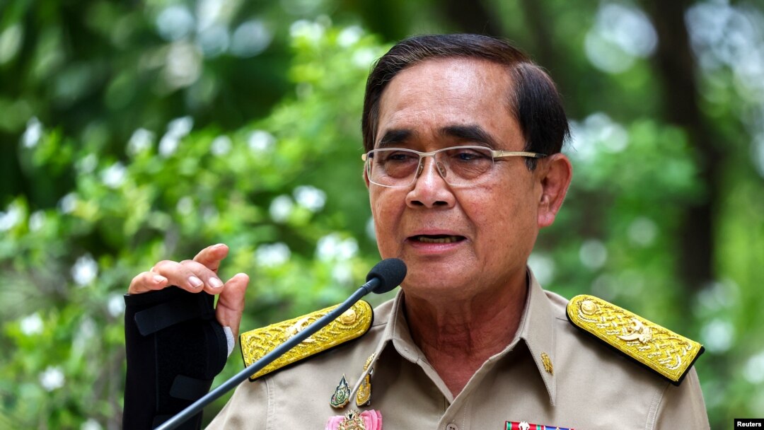 ထိုင်းဝန်ကြီးချုပ် ပရာရွတ်ချန်အိုချာကို ဘန်ကောက်မြို့ အစိုးရရုံးသတင်းစာရှင်းလင်းပွဲအတွင်းတွေ့ရစဉ် (မတ် ၂၀၊ ၂၀၂၃)