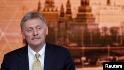 Arhiva - Portparol Kremlja Dmitrij Peskov tokom godišnje konferencije predsednika Vladimira Putina u Moskvi, Rusija, 19. decemba 2019.
