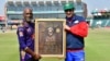 بائیں بازو سے بولنگ کرنے والے وسیم اکرم کے کیریئر کا آغاز 1984 میں ہوا تھا جب کہ وہ 2003 میں ریٹائرڈ ہوئے تھے۔