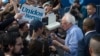 Kandidat za demokratsku predsedničku nominaciju , senator Berni Sanders na mitingu u Santa Ani u Kaliforniji, 21. februara 2020.