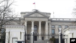 Посольство Росії у Варшаві 