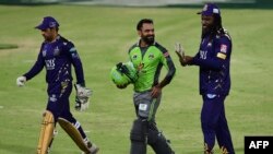 لاہور قلندرز نے کوئٹہ گلیڈی ایٹرز کو دوسرے میچ میں نو وکٹوں سے شکست دی تھی۔