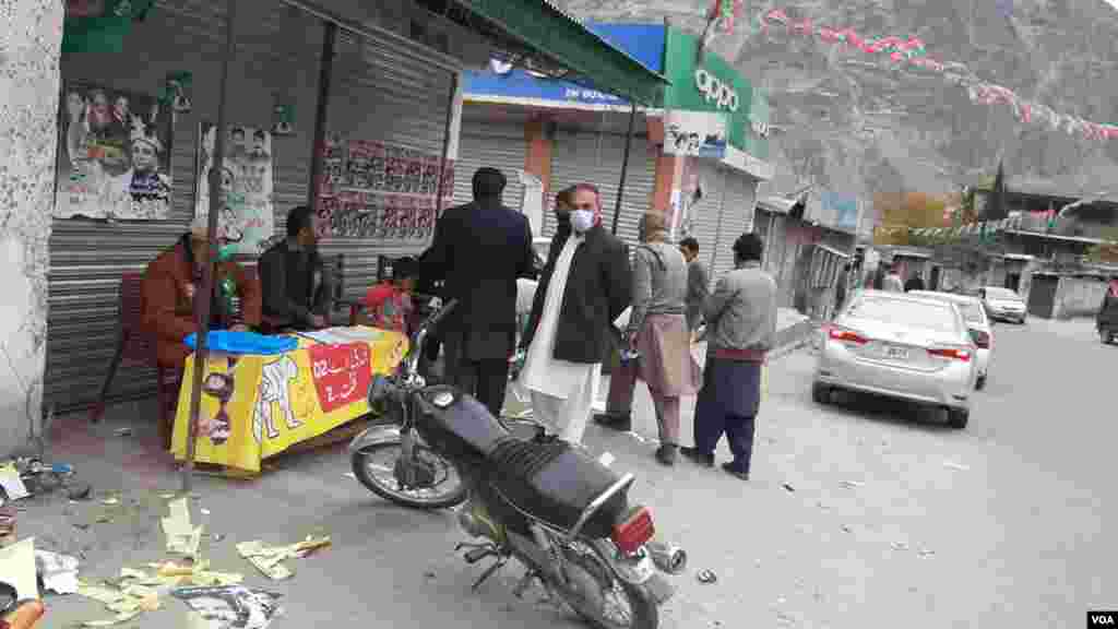 گلگت بلتستان میں ووٹرز کے لیے 1260 پولنگ اسٹیشنز قائم کیے گئے تھے۔ جن میں مردوں کے لیے 503 جب کہ خواتین کے 395 اور 362 مشترکہ پولنگ اسٹیشنز تھے۔